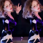 Cao hứng nhảy gợi cảm trên sóng, nữ streamer lộ luôn “phụ tùng nhạy cảm”