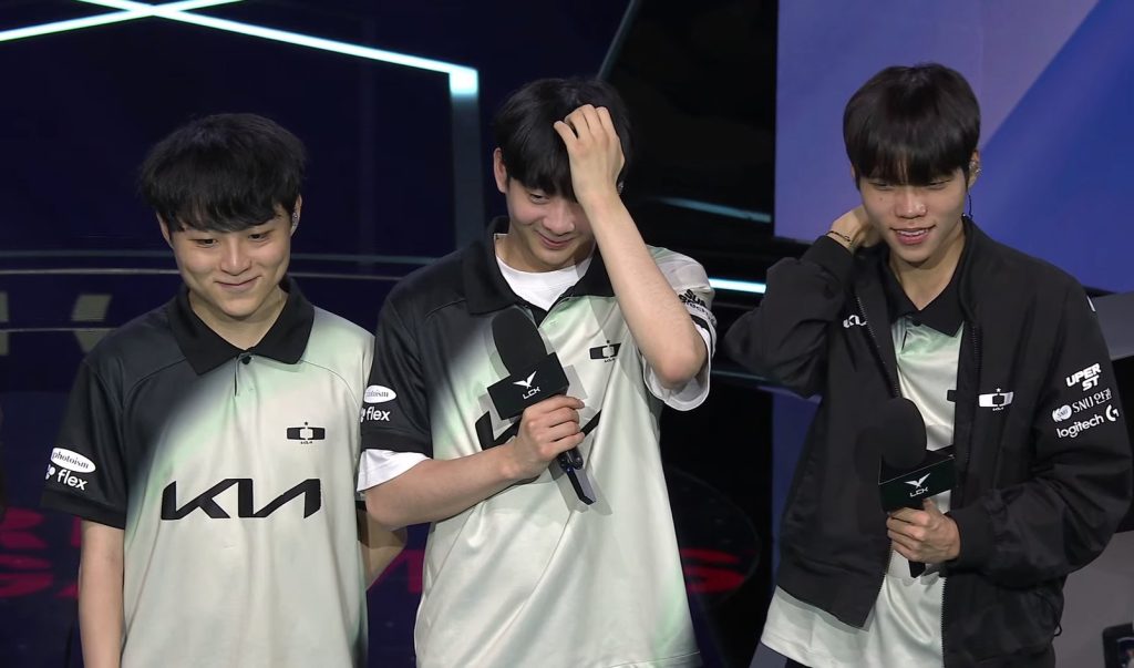 Chưa thi đấu nhưng phía DK có động thái “nhận thua T1”