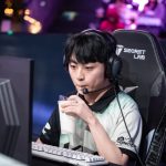 Cựu vương CKTG bị yêu cầu giải nghệ sau chuỗi thành tích tệ hại