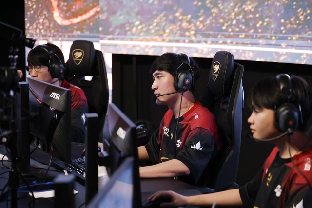 Điểm yếu chí mạng nhất của GAM cuối cùng cũng lộ diện trong trận thua CFO