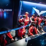 Drama hậu trường T1 bùng nổ, một hành động đơn giản khiến cả cộng đồng LMHT tranh cãi