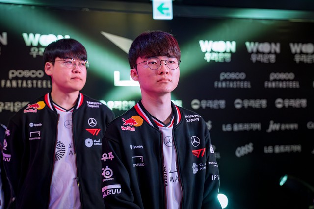 Dự đoán T1 – HLE: Cuộc chiến cho “top 2”