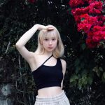 “Đu idol” G-Dragon, Mina Young khiến fan ngạc nhiên vì nhan sắc khác lạ