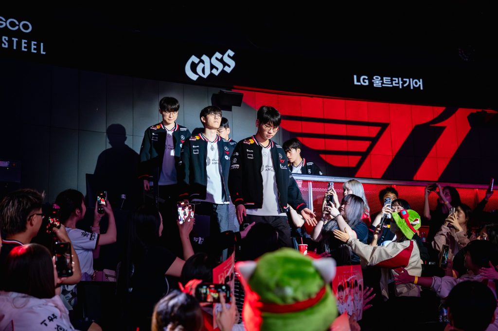 Faker bất ngờ có chia sẻ đầy tự tin hướng về Gen.G