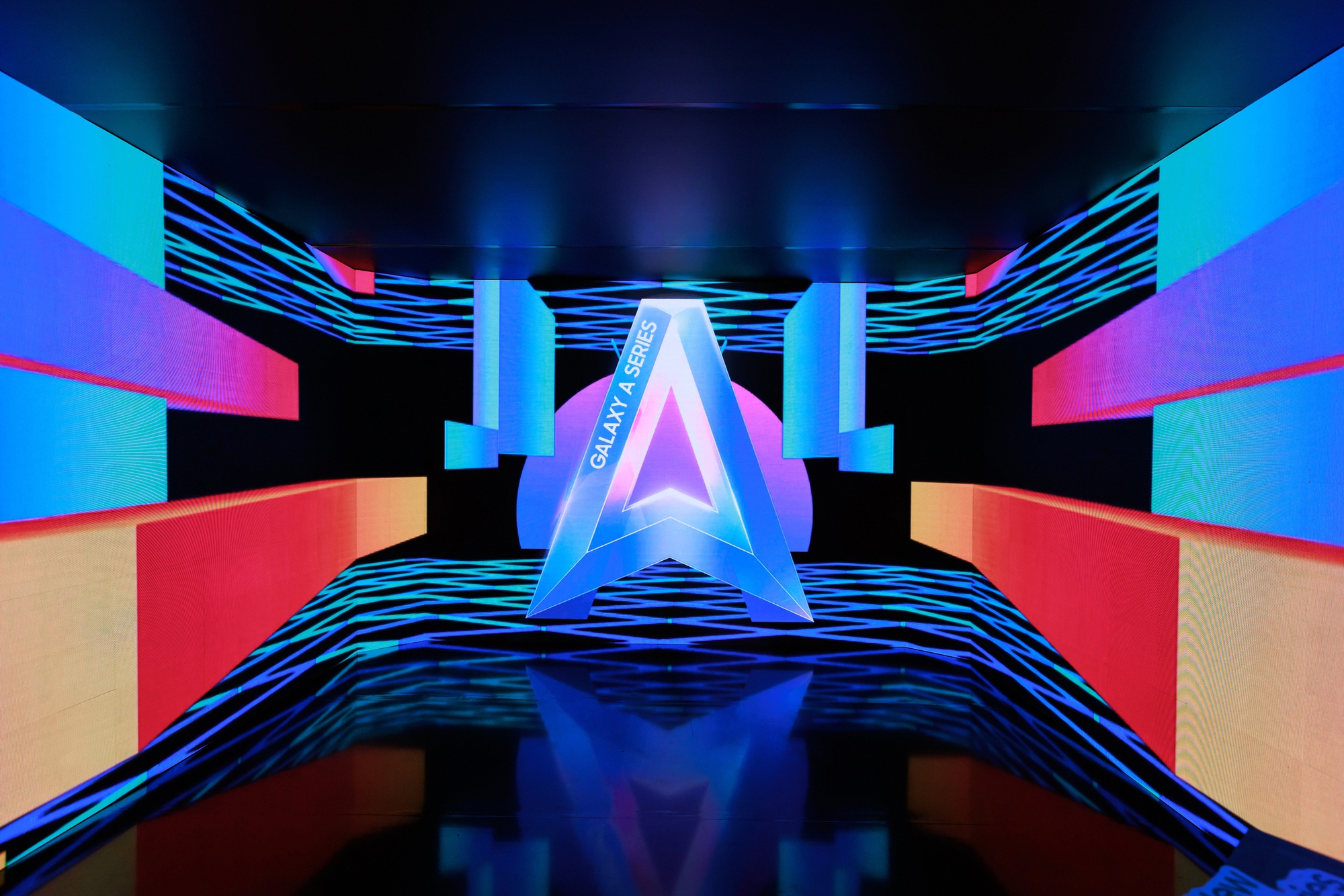 Galaxy A series “bắt tay” HIEUTHUHAI, mang đến trải nghiệm AI hạng A cho giới trẻ