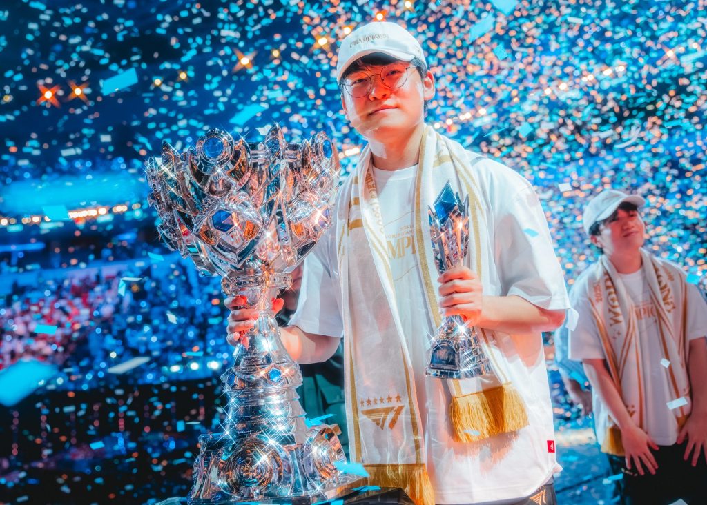 Gumayusi đạt FMVP nhưng lại có một thiếu sót khiến fan tiếc nuối