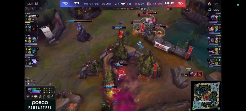 Khán giả soi lại quá khứ, một pha xử lý nhỏ nhưng cho thấy Gumayusi thực sự quá đẳng cấp