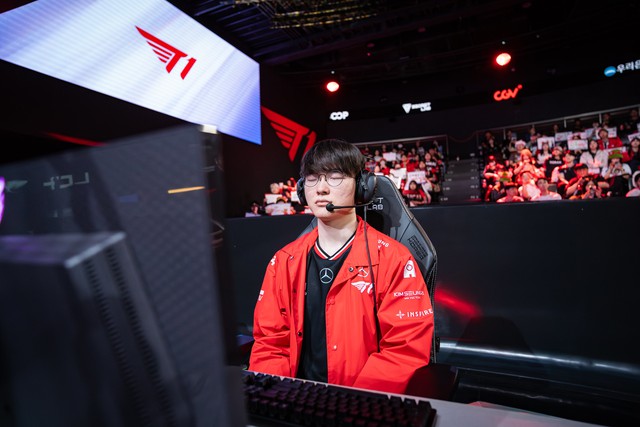 Lịch thi đấu Regular Seasons 2025 mới nhất: T1 rộng cửa vào playoffs