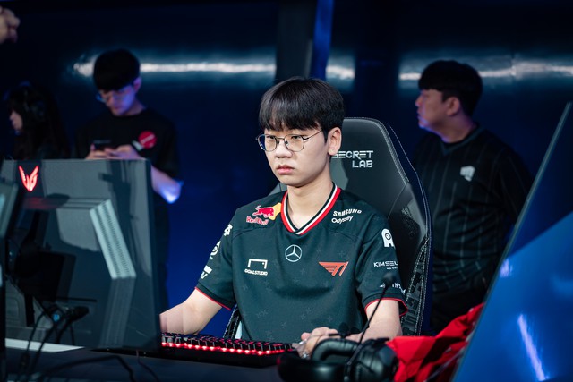 Liên tục bị chê bai nhưng Doran là tuyển thủ hiếm hoi lập được thành tích “khó tin” trước T1