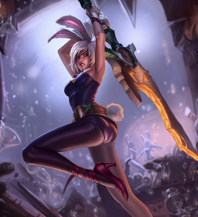 Những trang phục gợi cảm nhất của các nữ tướng LMHT khiến game thủ “đứng hình”