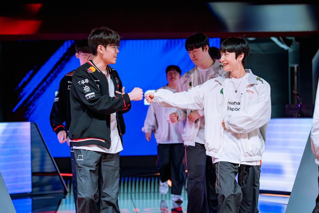 Peanut thừa nhận sự thật cay đắng về HLE