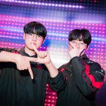 T1 chính thức phát biểu về vụ Zeus và Gumayusi nhưng làm bùng lên những sự bức xúc khác