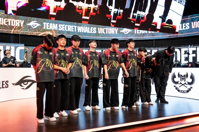 Trong cùng ngày, fan GAM và VCS đón loạt “tin xấu”