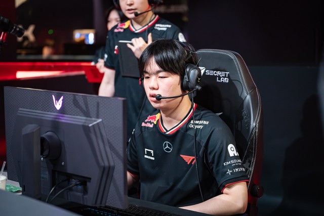 Xuất hiện thông tin Smash thực sự đã “sụp đổ” sau loạt drama T1 – Gumayusi