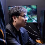 Lily tung ảnh giữa đêm về SofM khiến cộng đồng VCS xôn xao