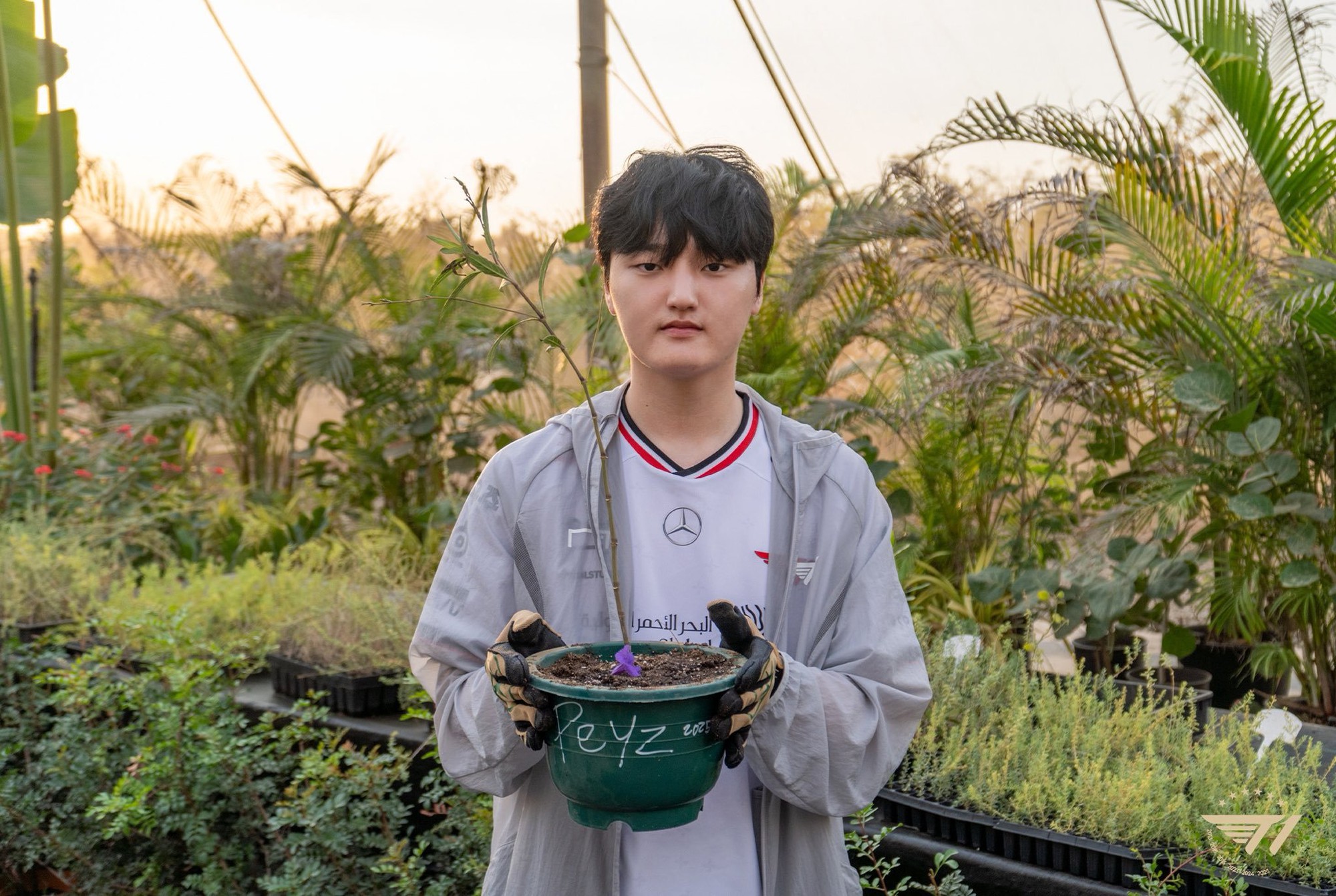 Peyz tiếp tục nối dài thành tích “khủng” trong màu áo T1