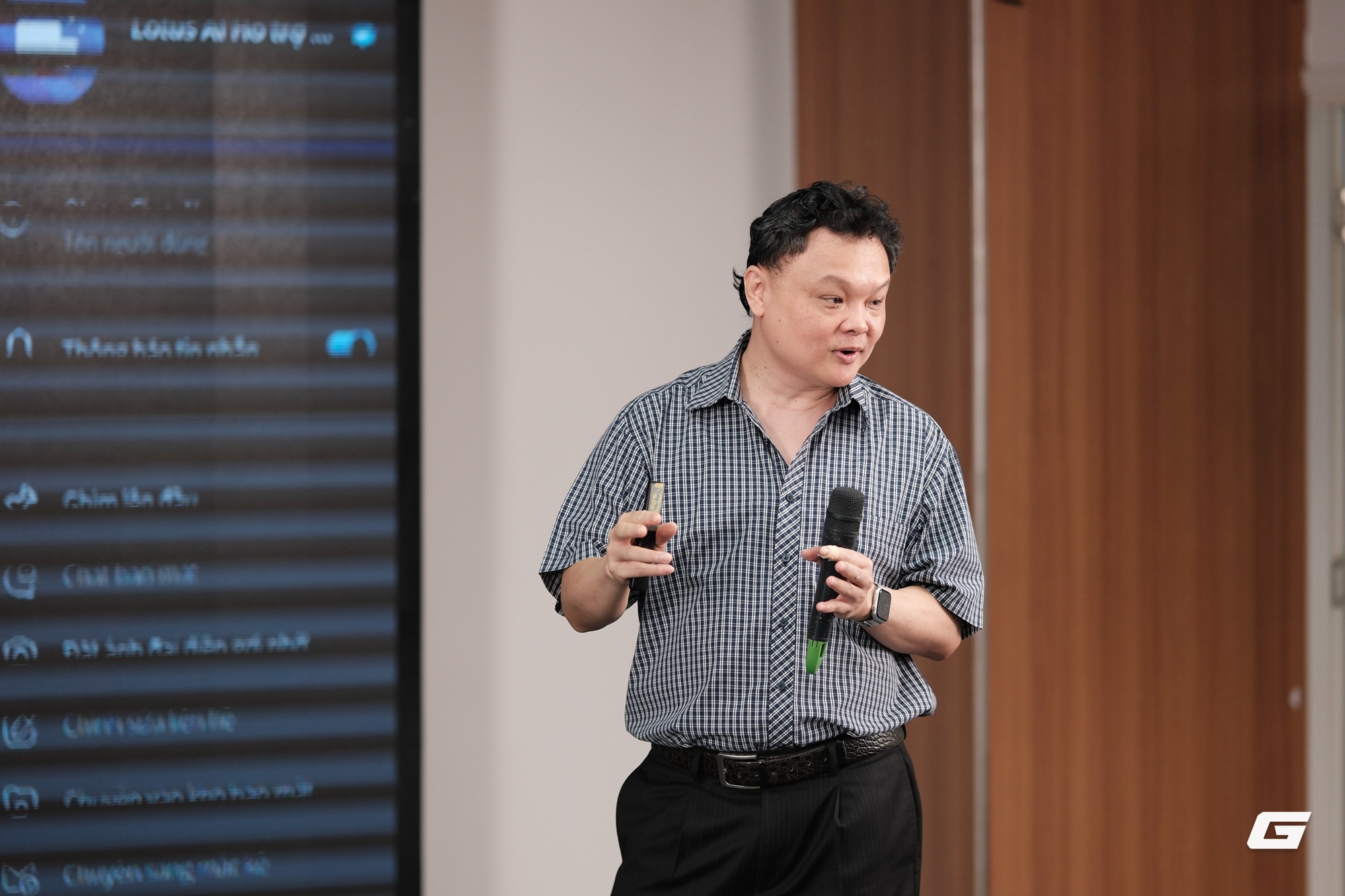 Phát triển API tốn chi phí, nhưng Lotus Chat vẫn tuyên bố: “Không thu lời, chỉ để trả tiền điện và nuôi nhân viên”