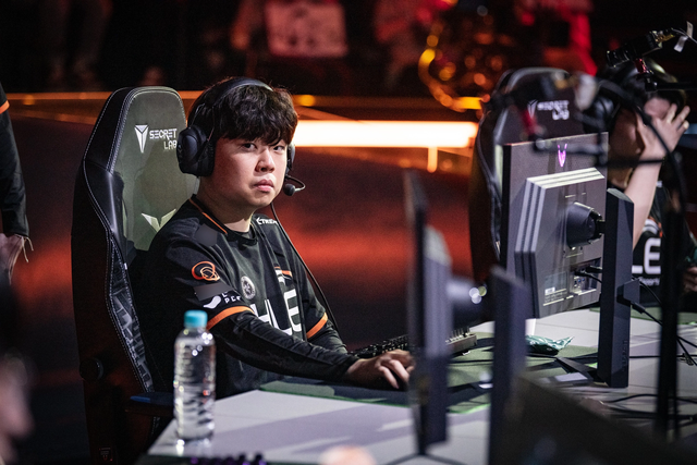 Thêm tuyển thủ Esports bị tố “gạ gẫm” thiếu nữ vị thành niên, một đội tuyển phải tức tốc lên tiếng