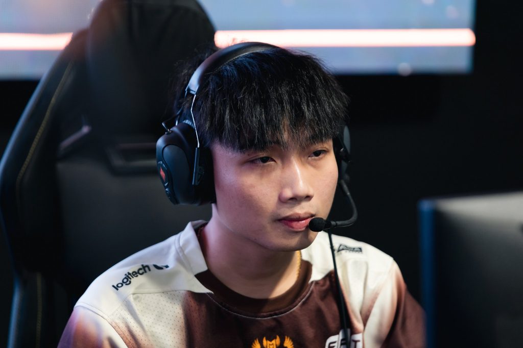 Siêu sao của GAM lập thành tích “vô tiền khoáng hậu” trong lịch sử LCP